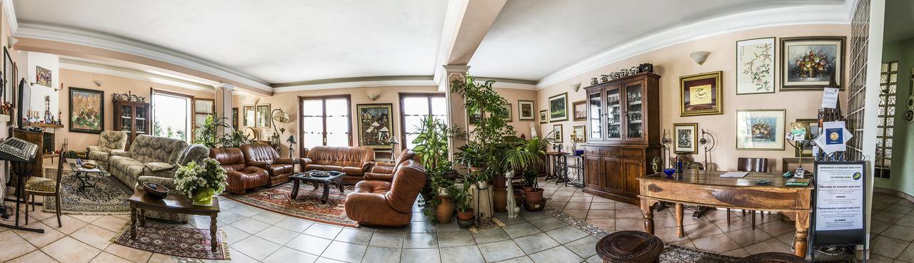 Tuscany Nice Stay 皮斯托亚 外观 照片
